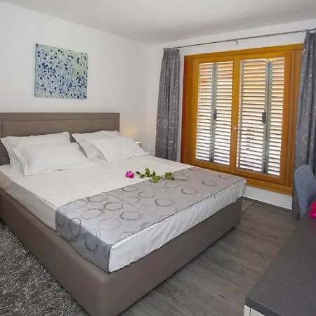 Apartment Netflix The Weekend Away Movie Penthouse In Split