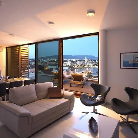 公寓 Netflix The Weekend Away Movie Penthouse In 斯普利特